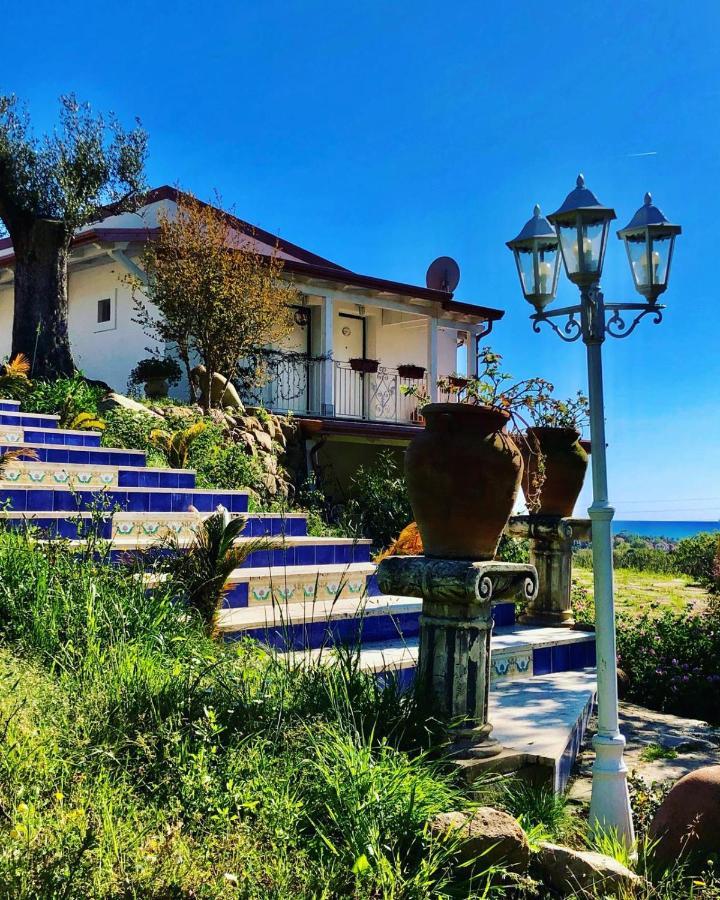 L'Incanto Di Nausicaa Ашеа Экстерьер фото